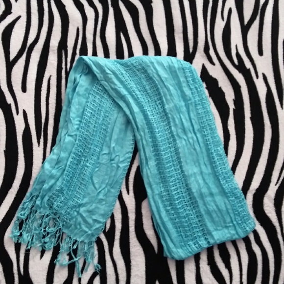 Light Blue Scarf - Picture 3 of 4